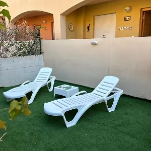  Apartamento Bajo Con Jardin A Pie De Playa Y Piscina Comunitaria Con Jacuzzi